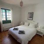 Sonrisa - Spacious Two Bedroom Апартаменты